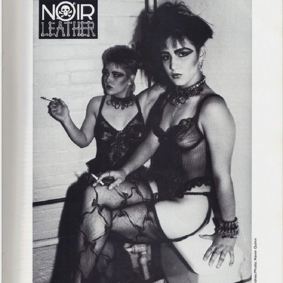 •Vintage Grunge Goth• - Picture 6 of 7